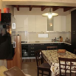 Casa-B&B Bouganville Attico 85 Mq